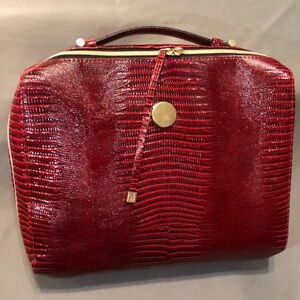 Estée Lauder toiletry cosmetic bag